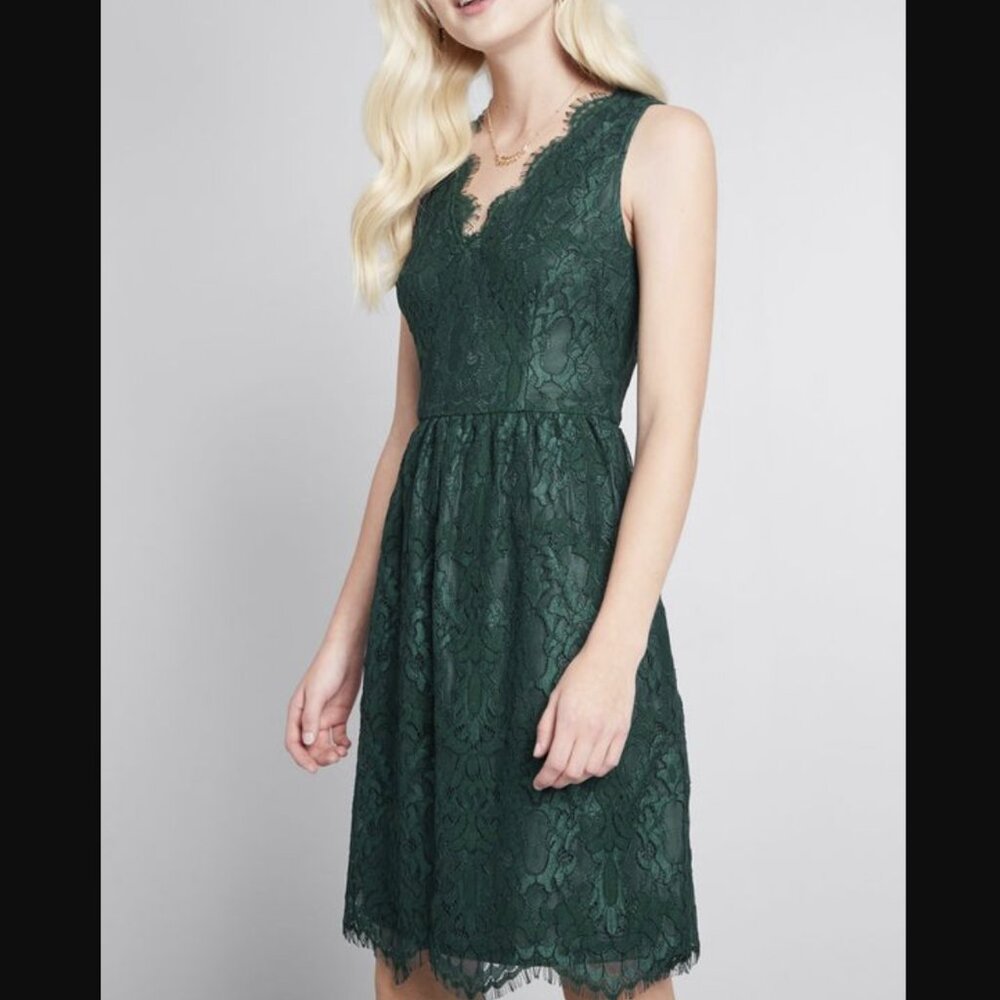 Liza Luxe V-Neck Lace Fit and Flare Dress in Pine